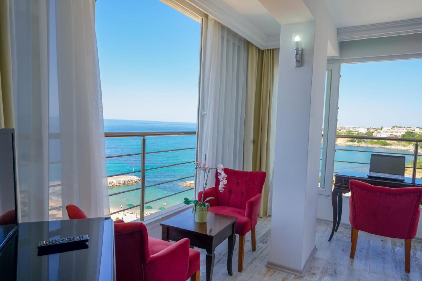 Ada Beach Hotel Krini 외부 사진