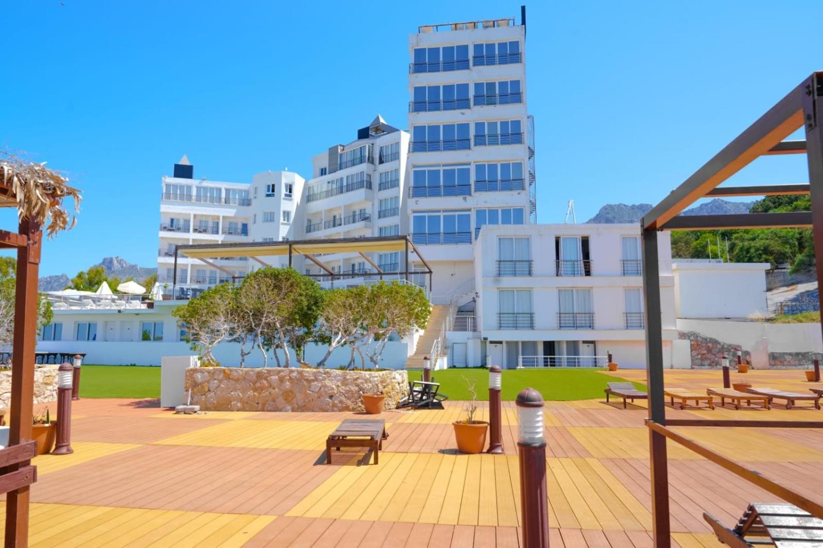 Ada Beach Hotel Krini 외부 사진